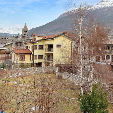Casa Mel Aosta Appartement Buitenkant foto